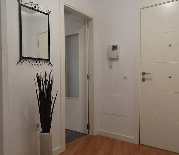 - Montano, 18 Málaga