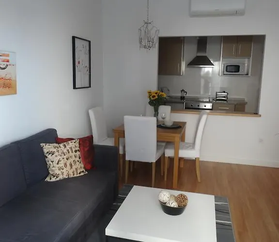 - Montano, 18 Málaga
